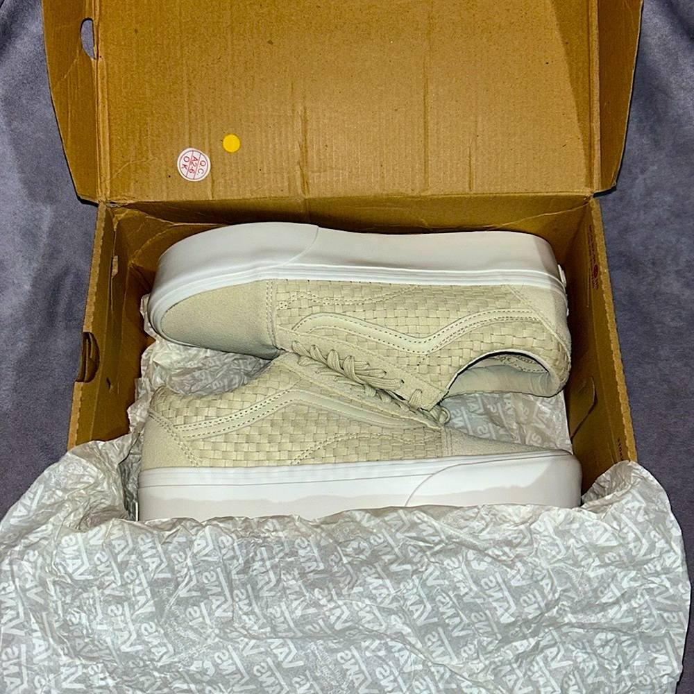 VANS ‘Old Skool Stac’ Platform Sneakers - Picture 2 of 13